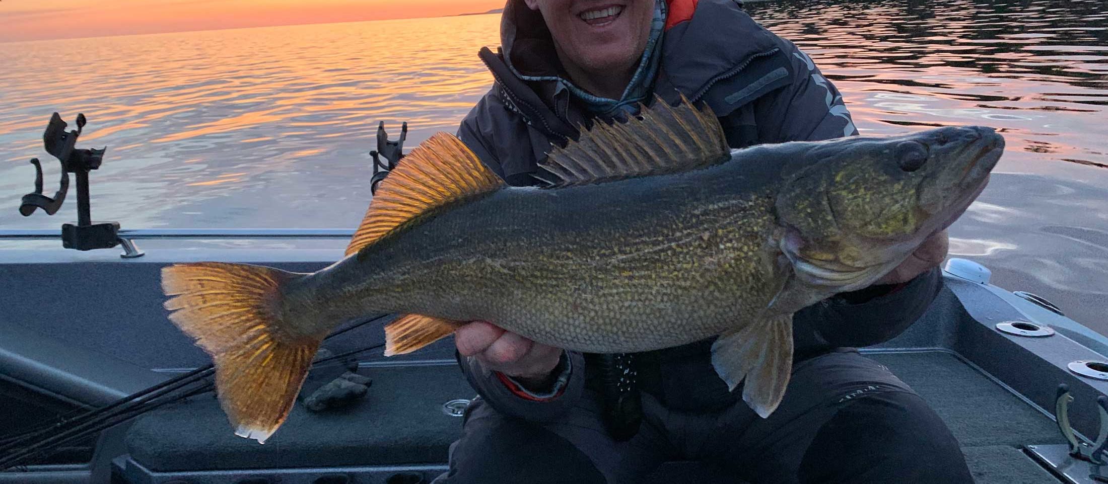 Best Walleye Fishing, Wisconsin Green Bay Walleye Guide