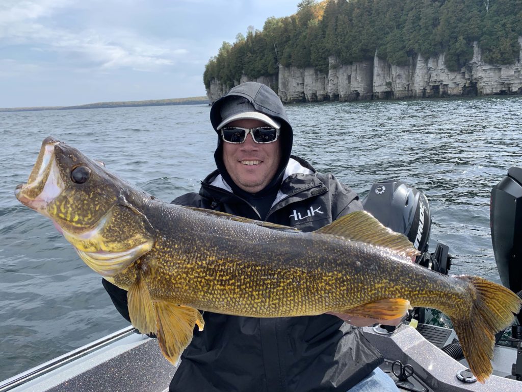What Are The Best Methods For Green Bay Walleye Fishing? - Green Bay Trophy  Fishing