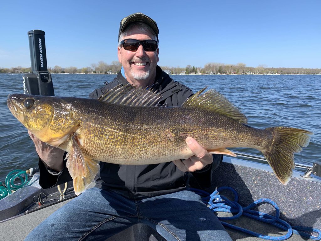 Trolling Fishing Tips and Techniques for Walleye - Green Bay Trophy Fishing