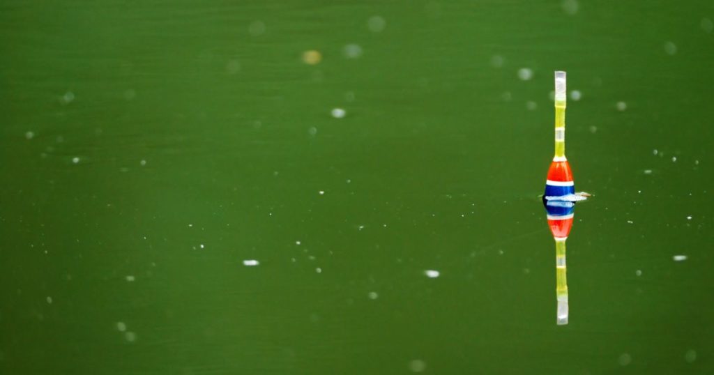 Using Slip Bobbers to Catch Walleye - Green Bay Trophy Fishing